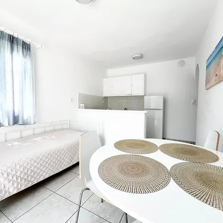 Cyclades Blue Apartmanhotel Ornósz