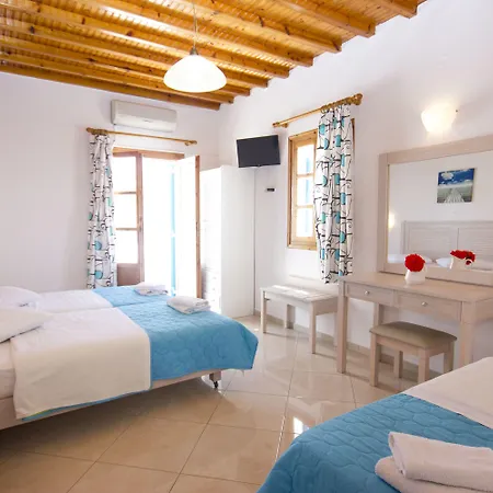 Cyclades Blue Apartmanhotel 4*