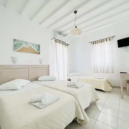 Cyclades Blue Apartmanhotel 4*