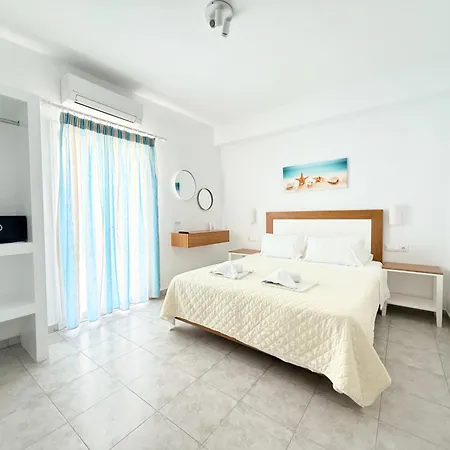 Lejlighedshotel Cyclades Blue 4*