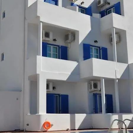 Cyclades Blue 아파트호텔 오르노스