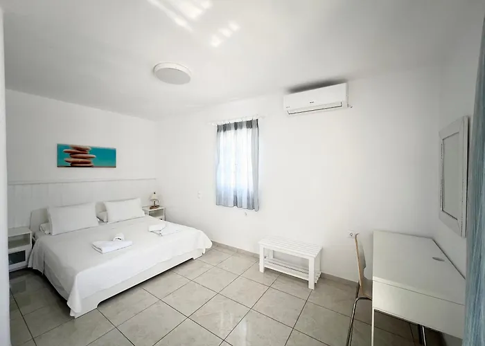 Cyclades Blue Орнос